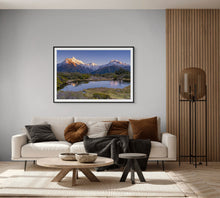 Load image into Gallery viewer, Key Summit First Light