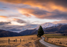 Load image into Gallery viewer, Sunset on St Bathans Road