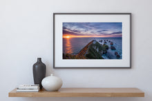 Load image into Gallery viewer, Nugget Point Lighthouse Sunstar