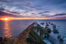 Load image into Gallery viewer, Nugget Point Lighthouse Sunstar