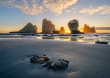 Load image into Gallery viewer, New Zealand 2026 Landscape Calendar