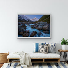Load image into Gallery viewer, Mt Cook Hooker River Mountain Light