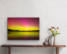 Load image into Gallery viewer, Aurora Australis Ruataniwha Twizel