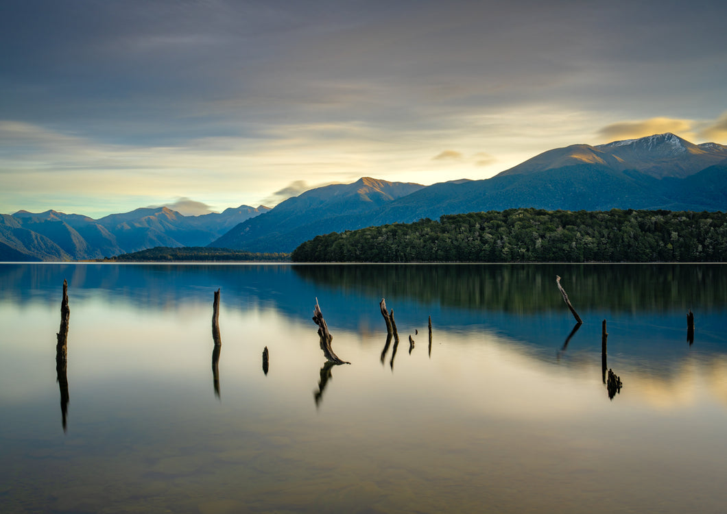 lake monowai golden evening fiordland