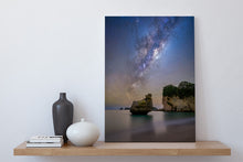Load image into Gallery viewer, milky way mares leg cove coromandel