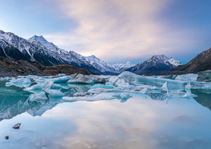 aoraki tasman lake sunset icebergs