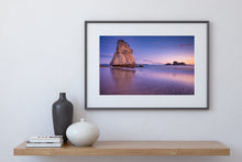 Load image into Gallery viewer, Cathedral Cove Sunrise Sand Patterns